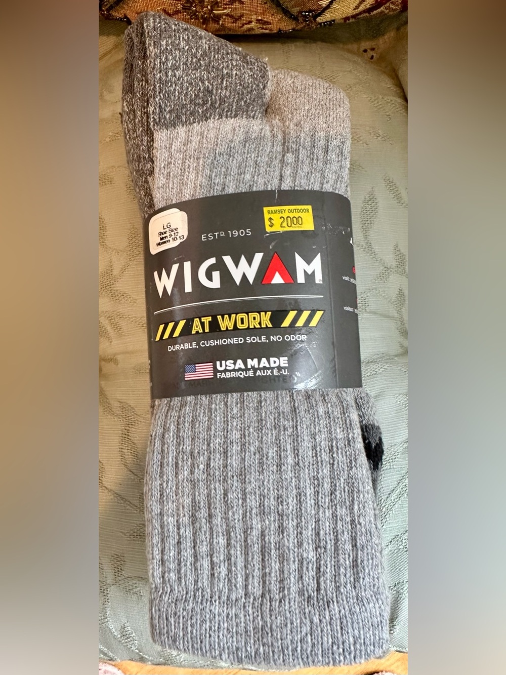 NWT Wigwam Grey Athletic Crew Socks with Red Accent - Pack